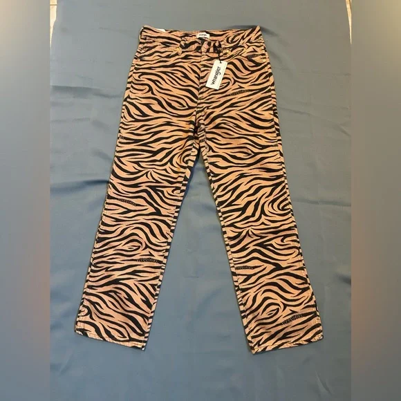 Wrangler Women's High Rise Wild West Purr Print Straight Jeans  size 30x28 - Picture 4 of 12